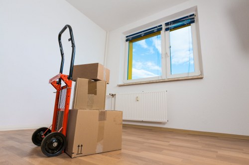 Local packing and box materials suited to Harringay access challenges