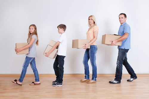 Local moving truck for Harringay domestic and commercial moves